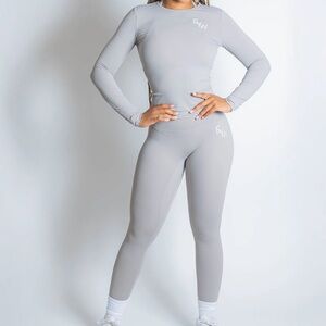 Gray Long Sleeve Activewear Set